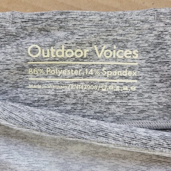42. Outdoor Voices Women Gray  Mid Rise Two tone 3/4 Legging Pants Size Small - Picture 11 of 11